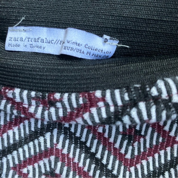 Coordinated mini skirt with top - Picture 4 of 11